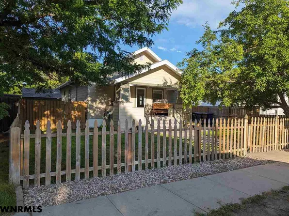 1819 6th Ave, Scottsbluff, NE 69361