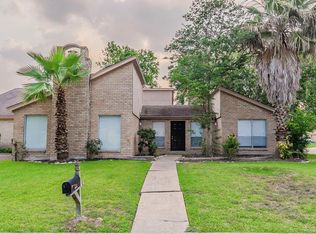 3014 Misty Park Dr, Houston, TX 77082