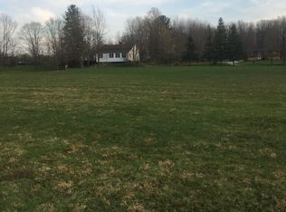 5695 Dewey Rd, Madison, OH 44057