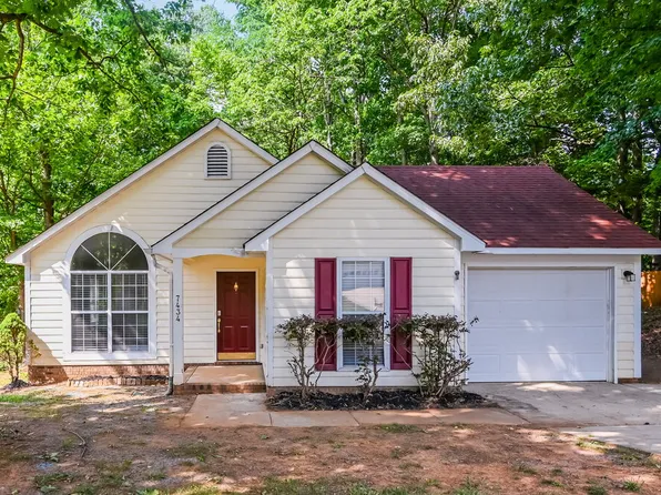 7434 Autumn Trail Dr, Charlotte, NC 28213
