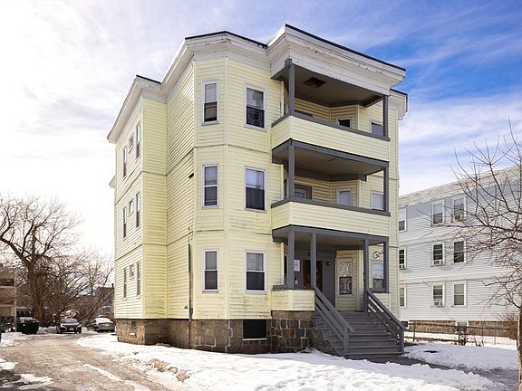 2nd image of 140 Callender St