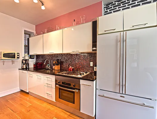 Rented by LG Fairmont Group | media 19