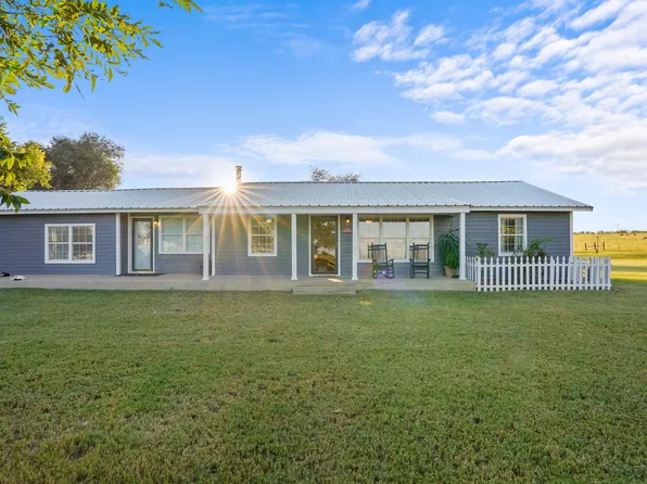 1501 County Road 216, Afton, TX 79220