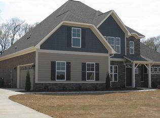 113 Carlton Cash Dr, Hazel Green, AL 35750