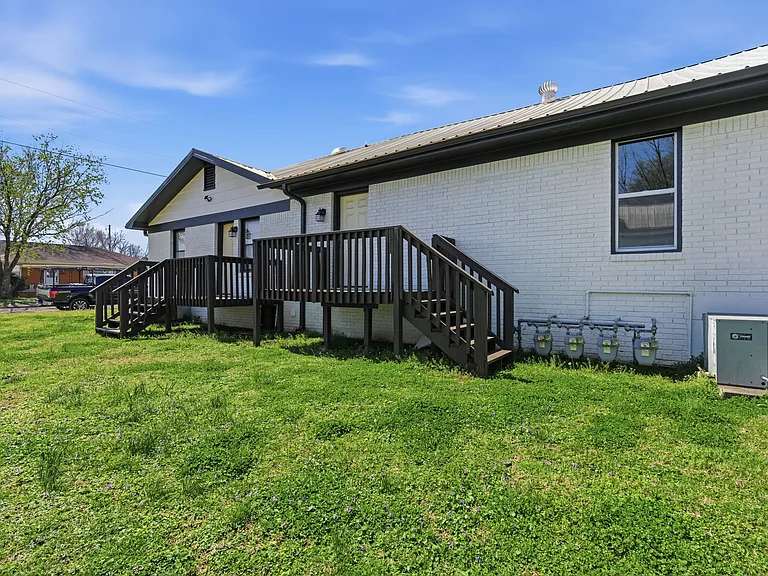 2608 8th Ave SW #B — Photo 11