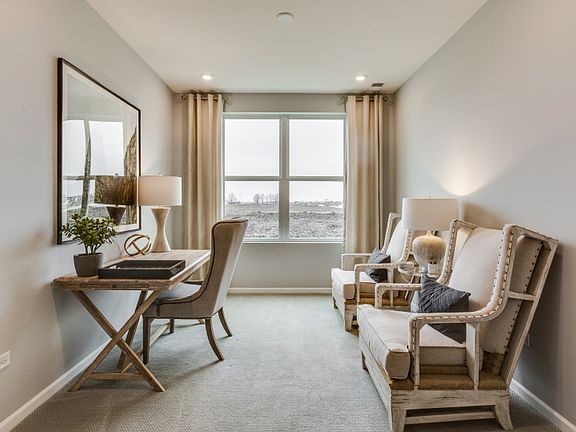 Flex Room with Desk and Seating