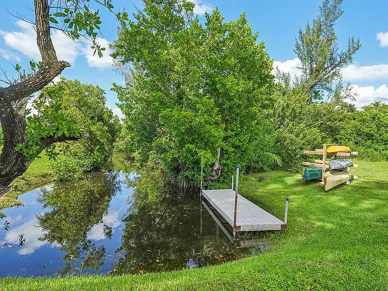 110-web-or-mls-Maida Ln-0910-913