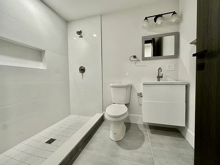 100 Mount Pleasant Ave #4 — Photo 12