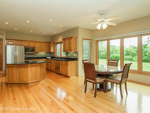 4th image of 9061 NW 36th Ct