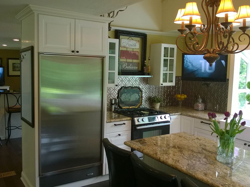 Kitchen, subzero