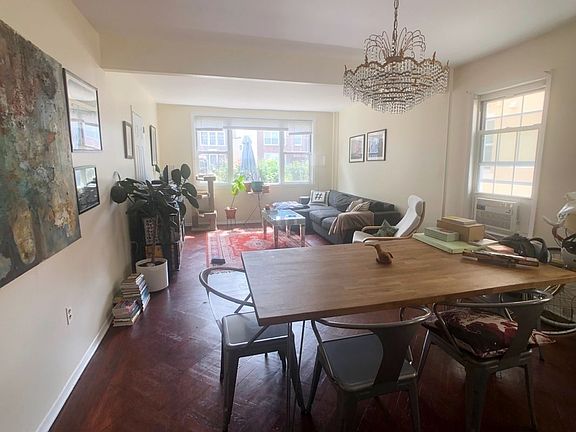 3rd image of 2407 Ditmars Blvd #1