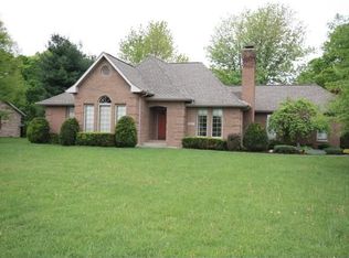 3970 Highview Way, Columbus, IN 47203