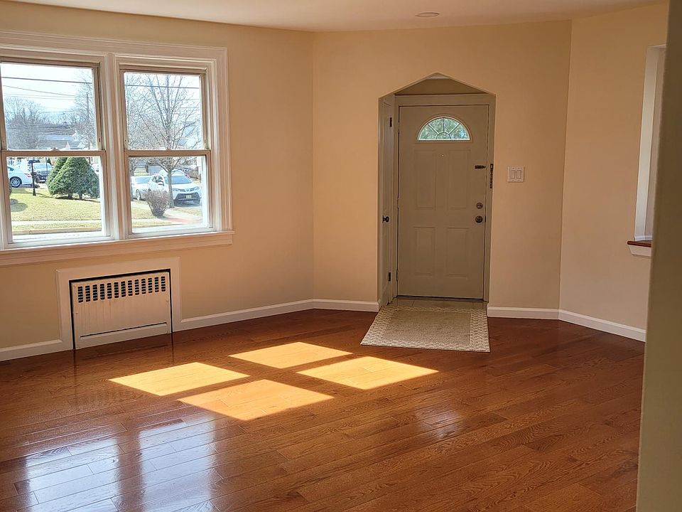 Welcome Home! Living Room