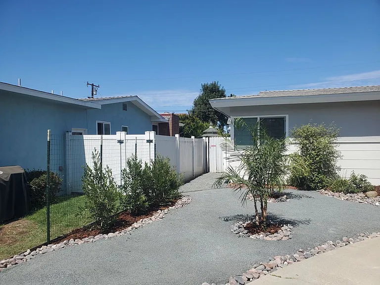 640 Alameda Blvd — Photo 9