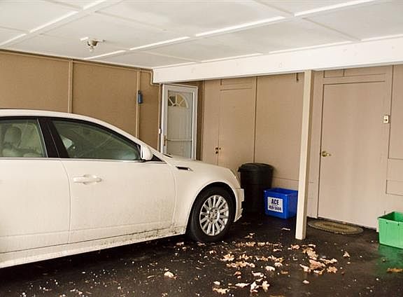 3rd image of 25 Donna Lynn Dr