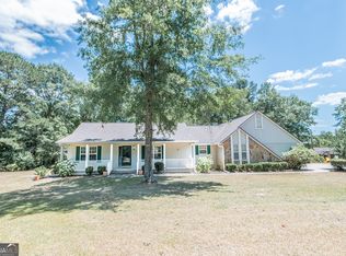 8258 Knoxville Rd, Lizella, GA 31052