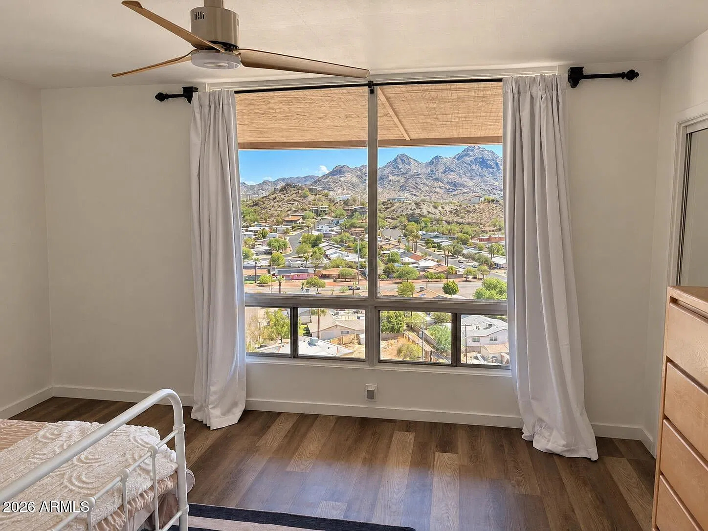2 bed, 1.5 bath, 1147 sqft, $2,300 — Photo 4