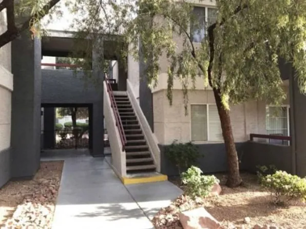 8600 W Charleston Blvd APT 1027, Las Vegas, NV 89117