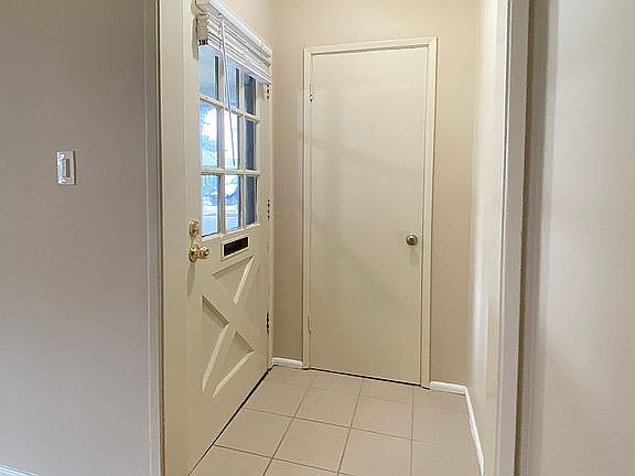 3rd image of 7027 E Hanbury St