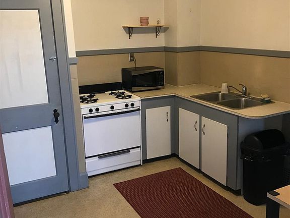 3rd image of 5111 N 2nd St