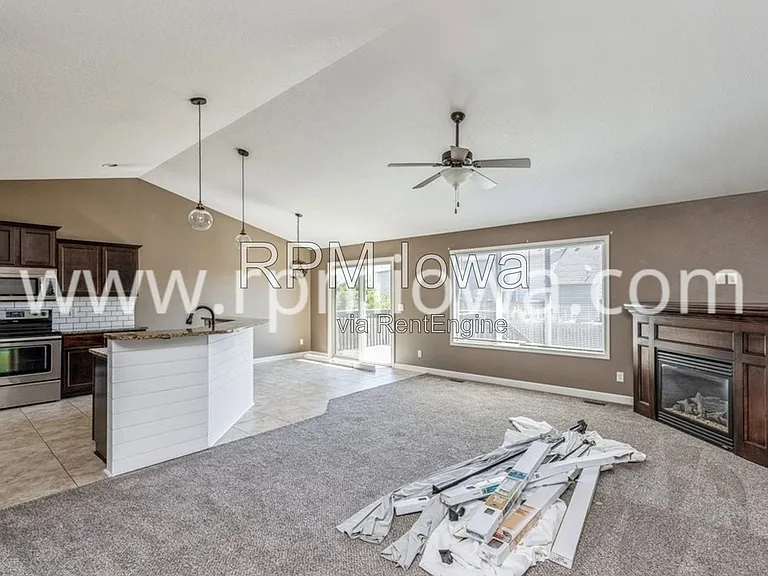 3709 NW Kline St — Photo 5