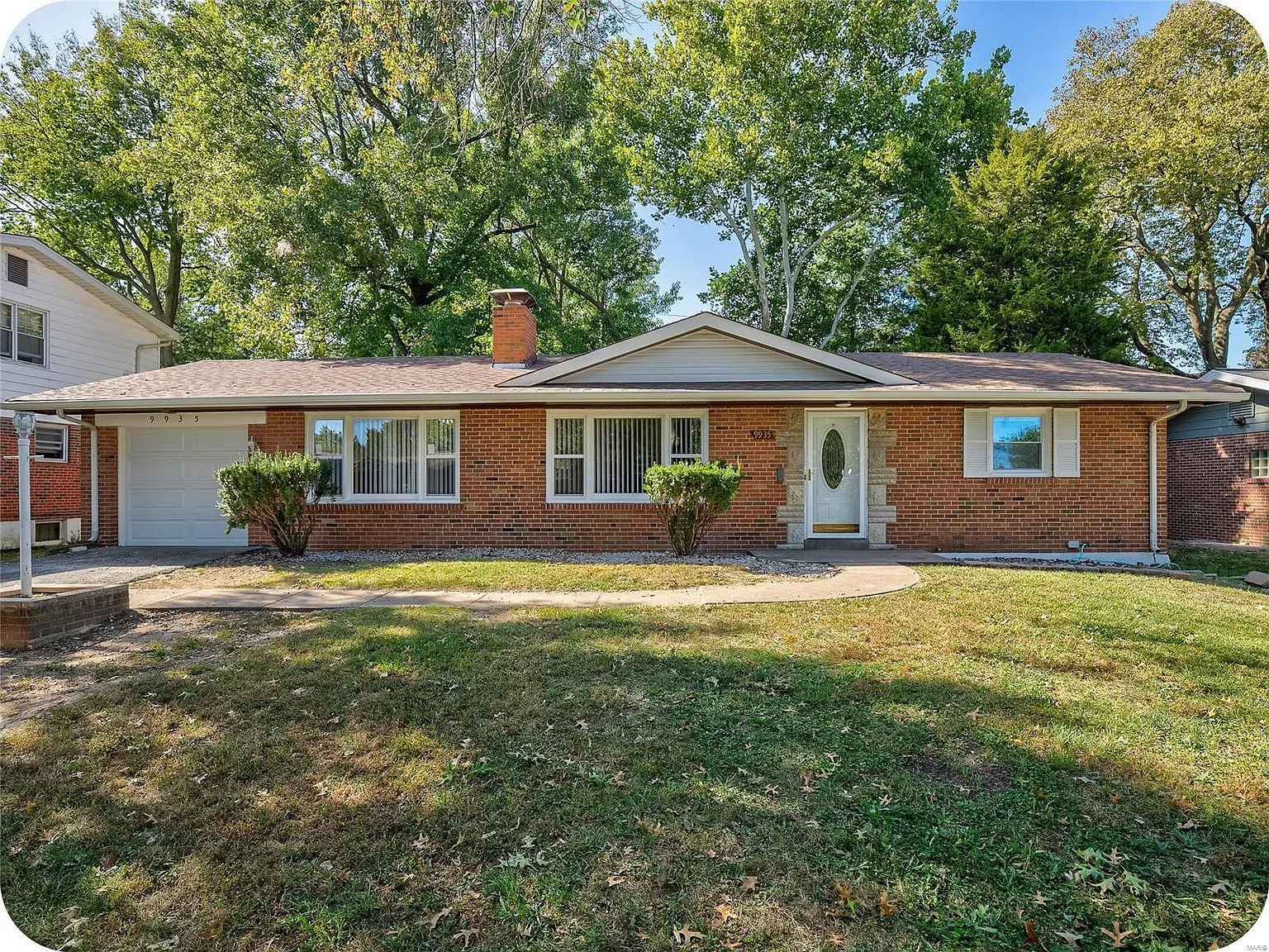 9935 Norwich Dr photo 1