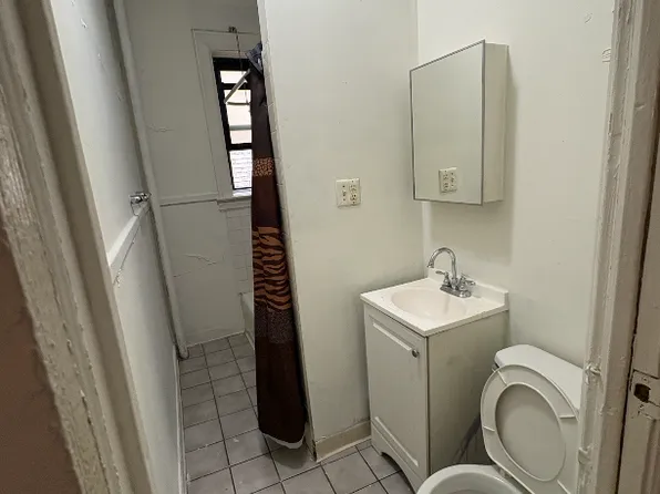 5 Laidlaw Ave APT 304, Jersey City, NJ 07306