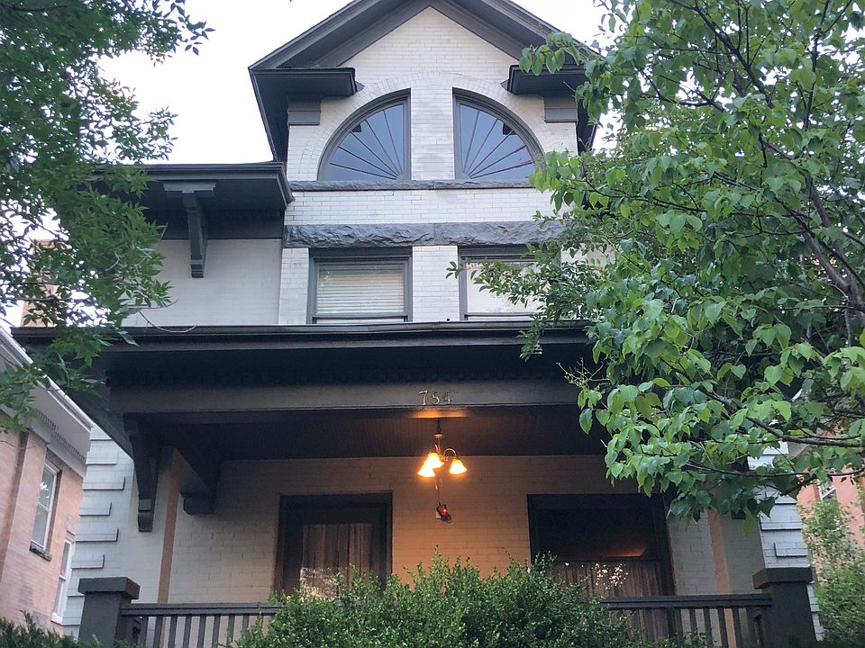 1st image of 784 N Corona St