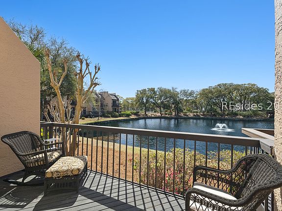 3rd image of 85 Folly Field Rd APT 134