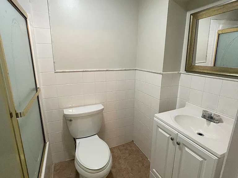 31 Stuart Ave #4 — Photo 14