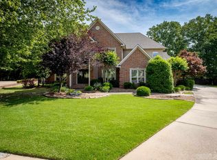 46 Laval Cir, Little Rock, AR 72223