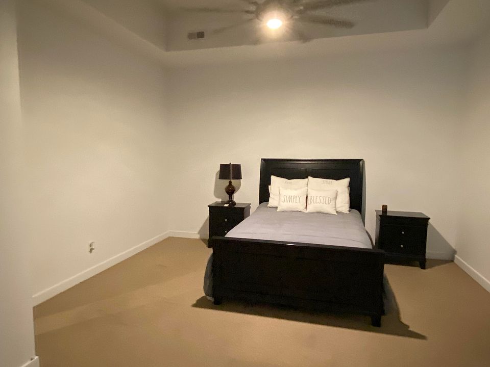 1st image of 212 E Franklin St APT 2