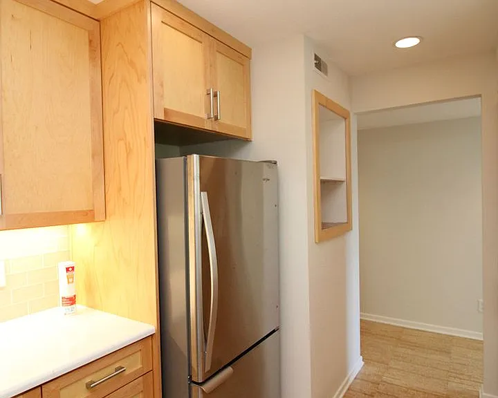 1320 SW Hall St #202 — Photo 13