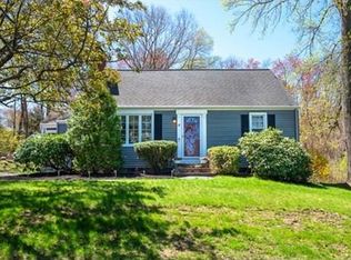11 Hillcrest Dr, Westborough, MA 01581