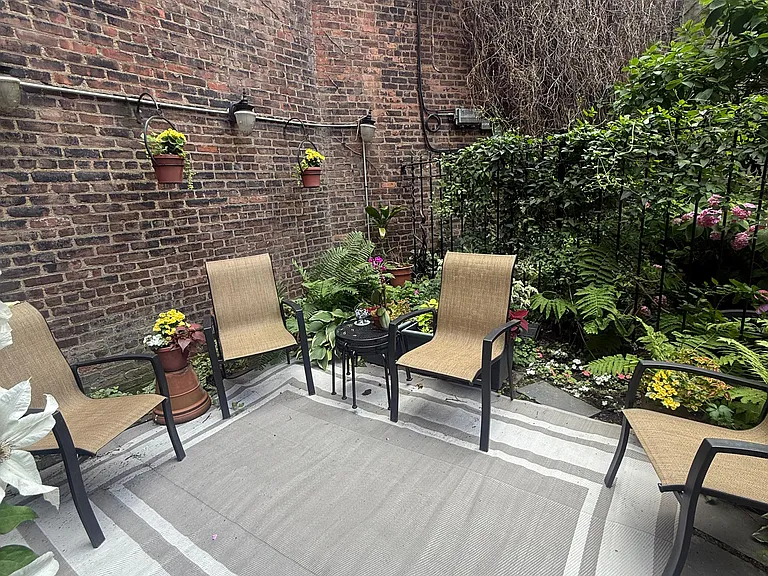 107A Bedford St #1 — Photo 4