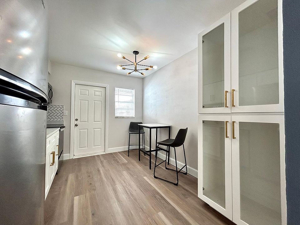 Oversized Glassdoor pantry for extra storage!