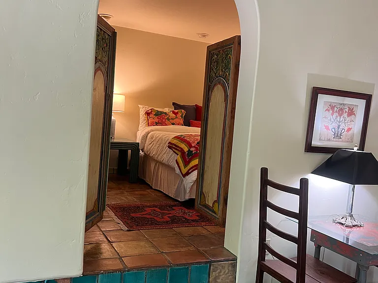 1827 Sycamore Canyon Rd — Photo 13