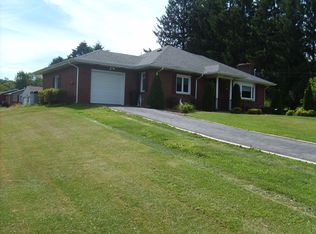 1144 Herminie West Newton Rd, West Newton, PA