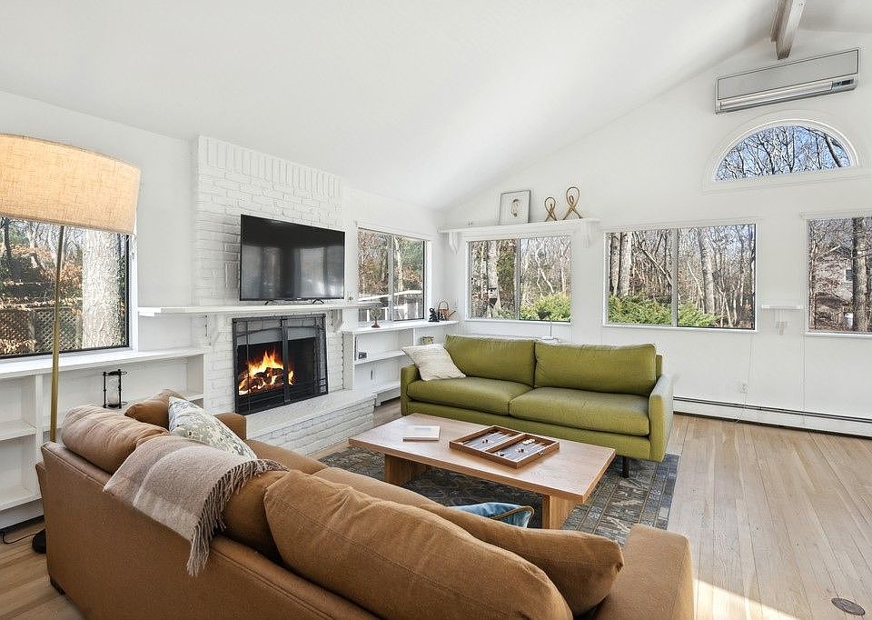 50 Hildreth Pl, East Hampton, NY 11937 Zillow