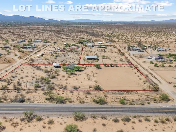 8720 N Sanders Rd, Tucson, AZ 85743