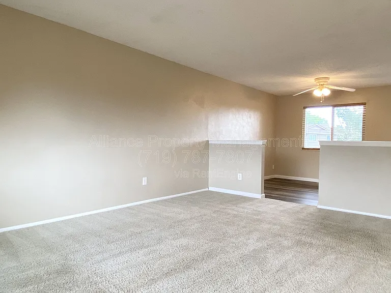 6087 Del Rey Dr — Photo 4