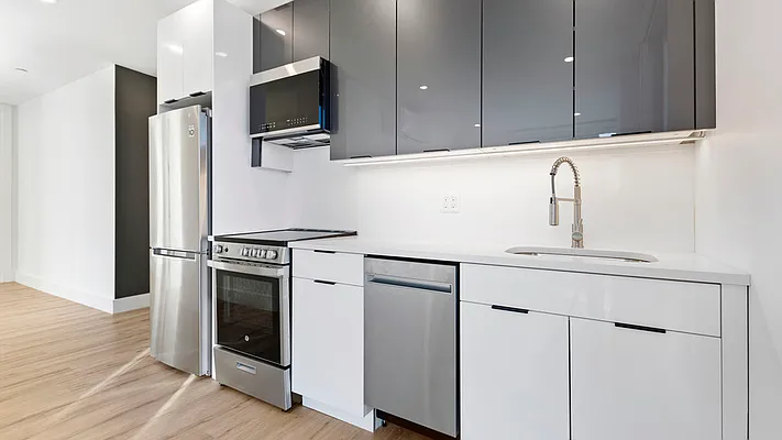 Rented by Nooklyn NYC LLC | media 19