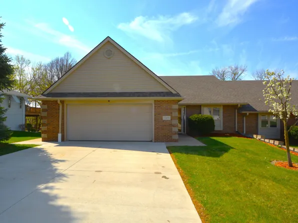 204 W 33rd St, Sioux City, IA 51104