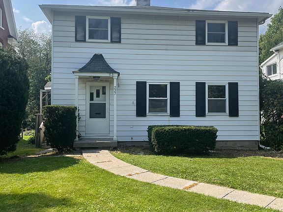 2nd image of 227 E Park Ave