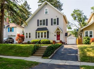 296 Farmington Rd, Rochester, NY 14609