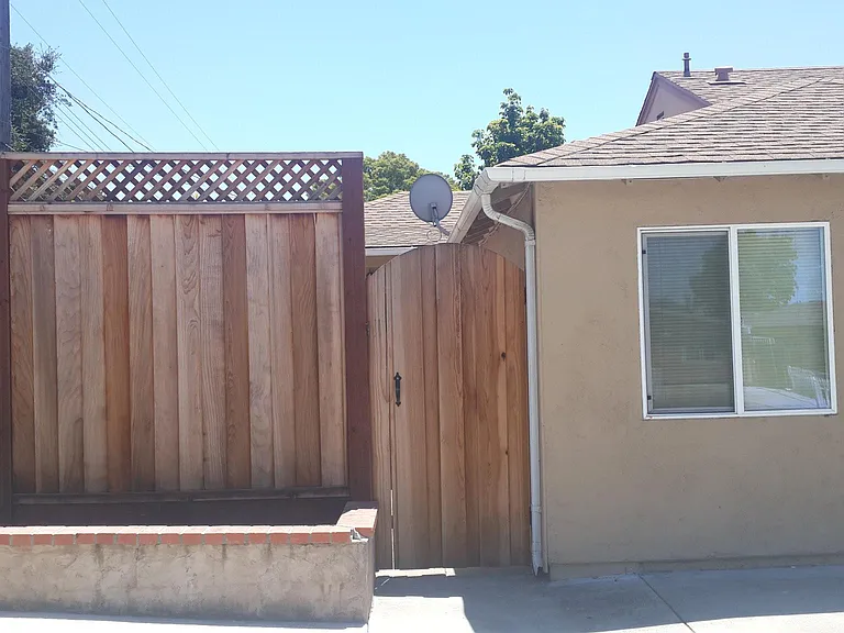 190 Dixon Rd #2 — Photo 1
