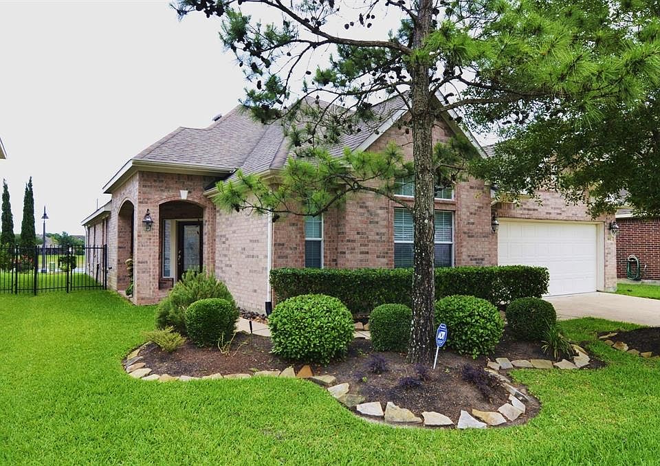 1st image of 1802 Palmetto Park Dr