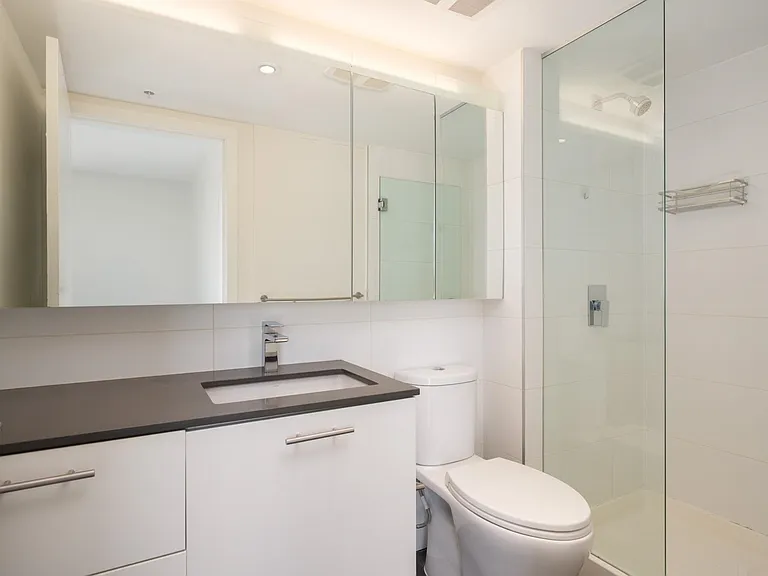 150 Cordova St E #902 — Photo 10
