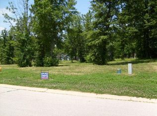 417 Bayside Dr, Danville, IL 61832
