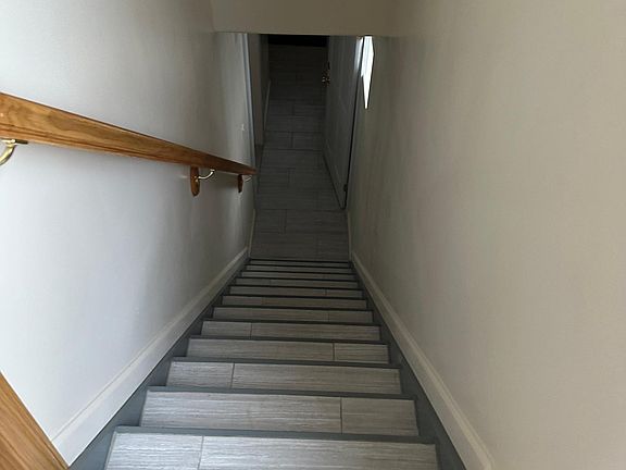 5th image of 8051 160th St Floor 2